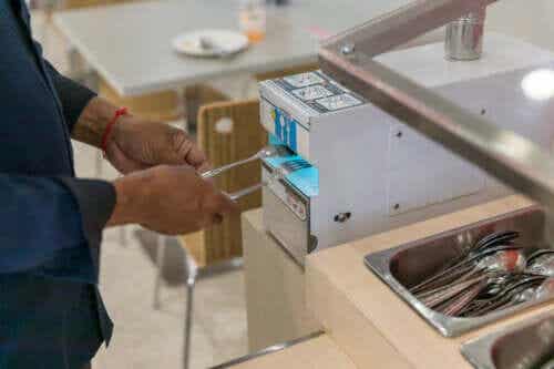 Kuinka steriloida keittiövälineet?