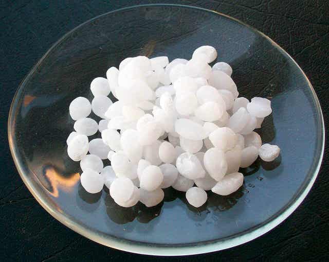 aktiivihiilisaippua ja sen käyttö