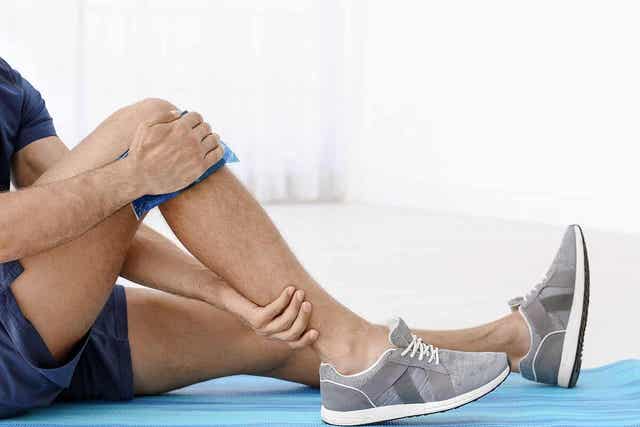 Lämpöä ja kylmää käytetään urheiluvammojen hoidossa.