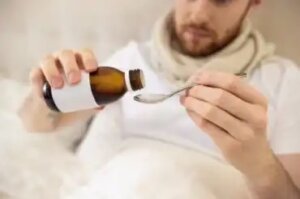 Kloperastiini: piirteet ja käyttötarkoitukset