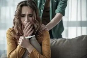 Mitä on tokofobia ja miksi siitä on päästävä yli?