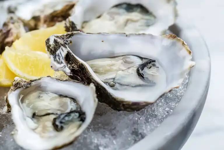 Strontiumia saa merenelävistä.