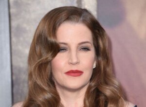 Lisa Marie Presley kuoli sydänpysähdykseen 54-vuotiaana: tämän siitä tiedämme