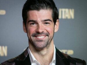 Näyttelijä Miguel Ángel Muñozin vatsalihasrutiini