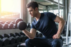 Mitä ovat kaksoissarjat, kolmoissarjat ja supersarjat?