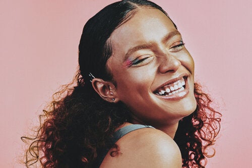 Mitä ovat vauvahiukset ja miten ne voidaan muotoilla?