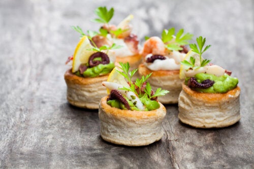 Vol-au-ventit sieni-pekonitäytteellä