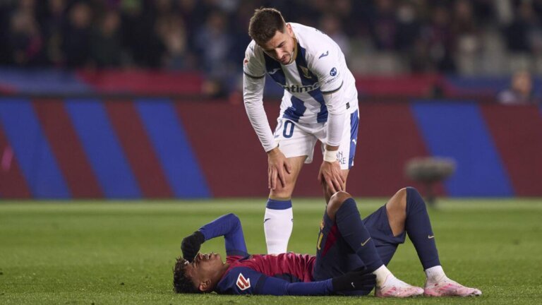 Mikä on Lamine Yamalin vamma ja kuinka kauan hän on sivussa?