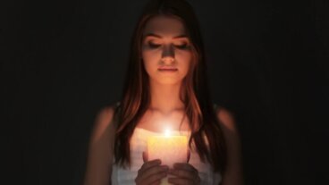 Trataka-meditaatiotekniikka stressin vähentämiseksi