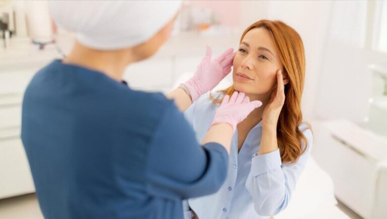 Mitkä ovat suosituimpia hoitoja kasvojen harmonisointiin?