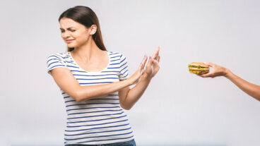 Sibofobia eli syömisen pelko: merkkejä ja tapoja käsitellä sitä