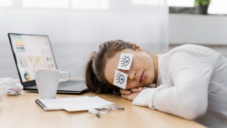 Sosiaalinen jet lag: miksi nukkumisrutiinista poikkeaminen viikonloppuna voi vaikuttaa terveyteen?