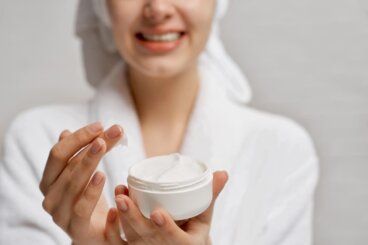 Mitä kosteusvoiteen kannattaa sisältää? 3 ainesosaryhmää